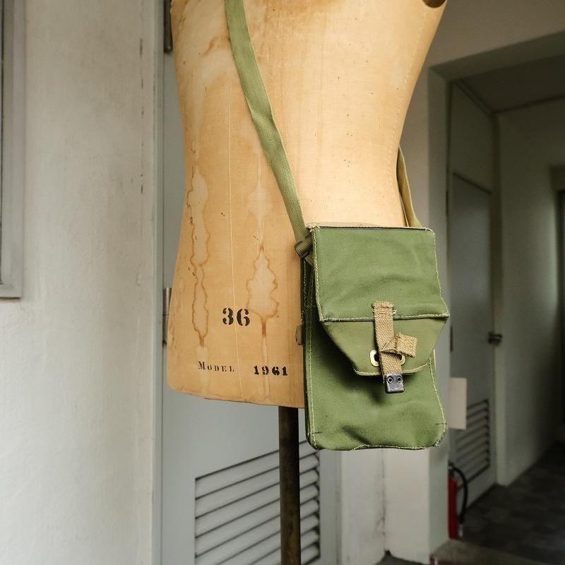 WW2 MILITARY SHOULDER BAG(DEAD STOCK)