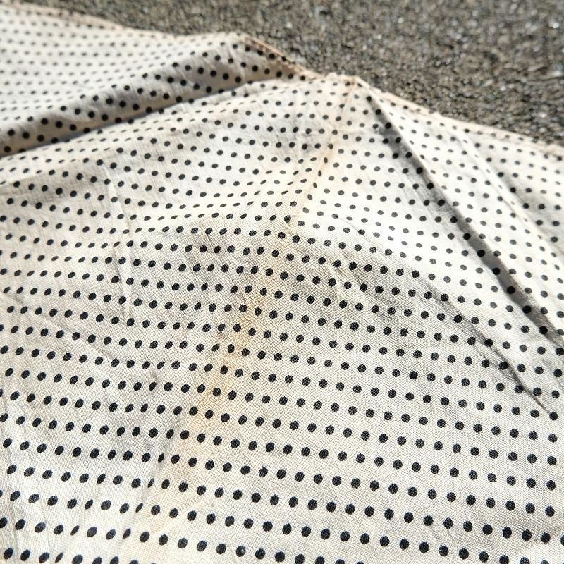 ANTIQUE DOT SCARF