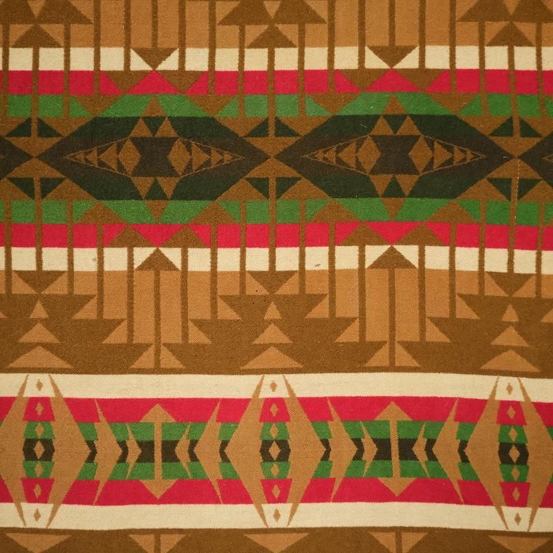 VINTAGE PENDLETON BLANKET