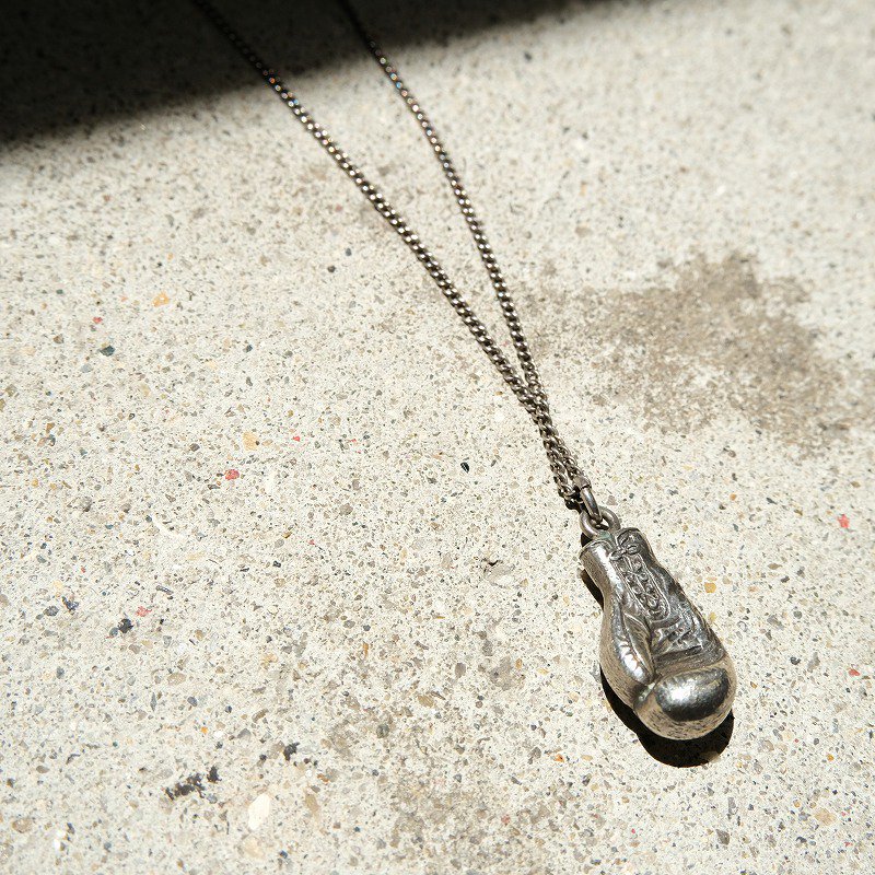 BOXING GLOVES NECKLACE