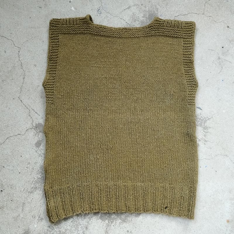 WW1 AMERICAN RED CROSS KNIT VEST