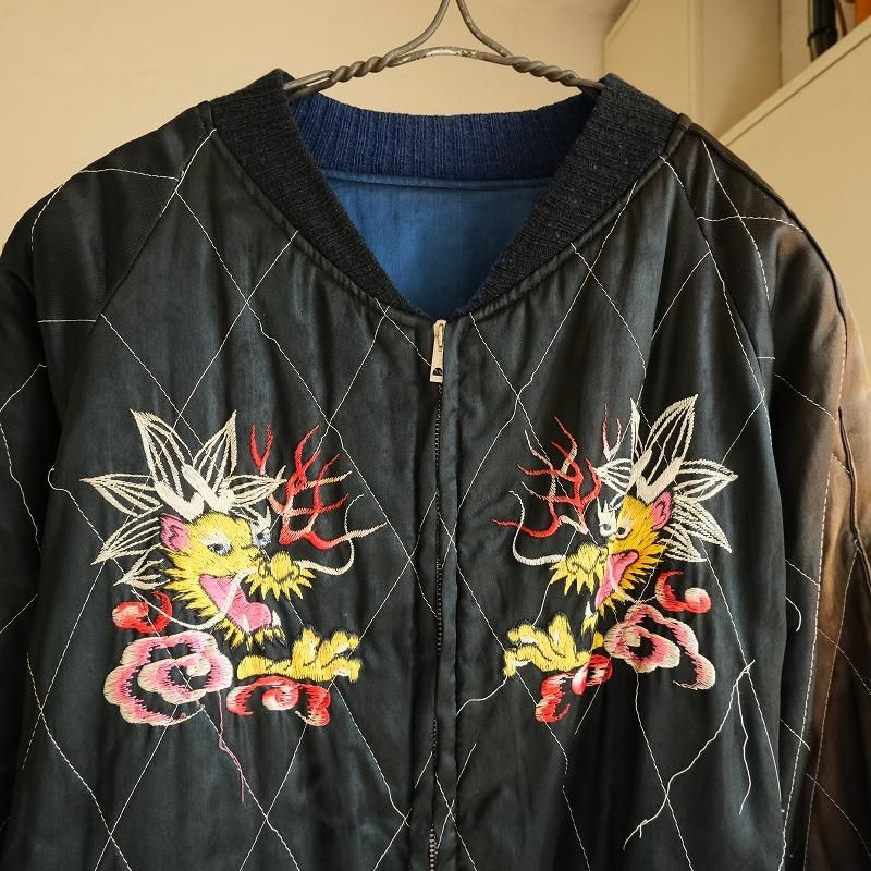 BLACK ONE COLOR SOUVENIR JACKET