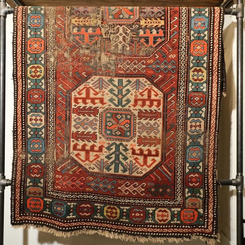 ANTIQUE CAUCASIAN RUG(KAZAK)