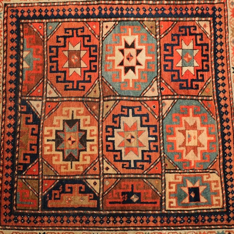 1900's ANTIQUE CAUCASIAN RUG