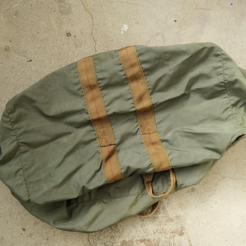 U.S.NAVY PARACHUTE TRAVELING BAG