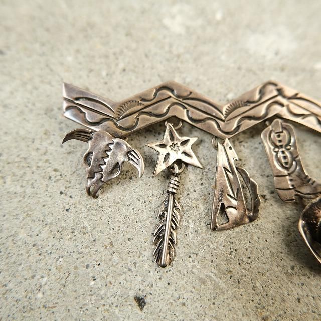 NAVAJO STERLING ARROW PIN