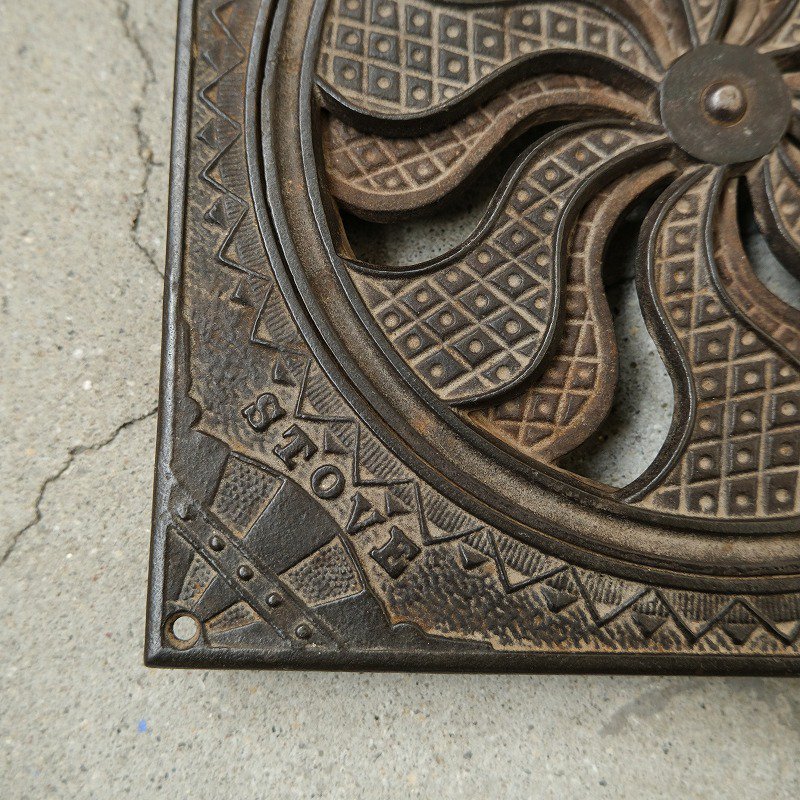1890's MT.PENN STOVE WORKS CAST IRON STOVE AIR VENT COVER