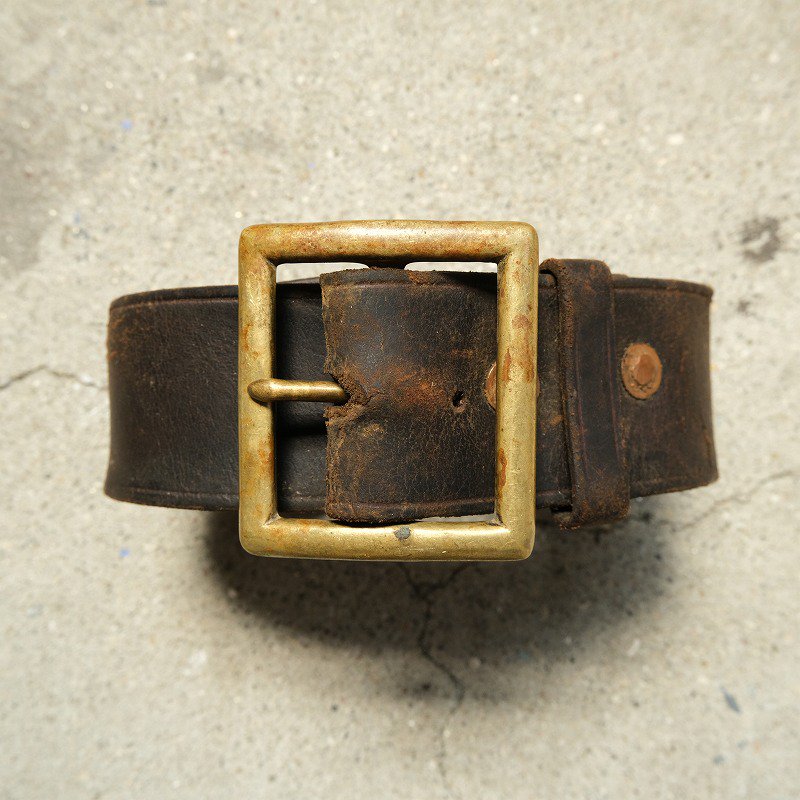 1940's LEATHER BELT