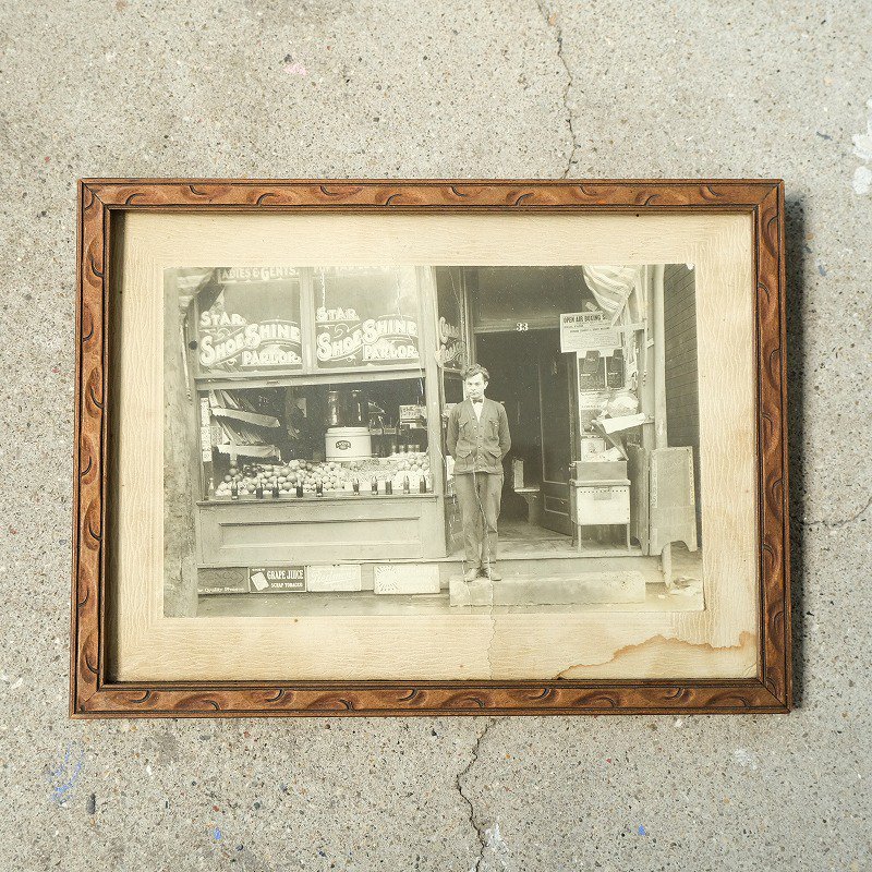 1930's GENERAL STORE PHOTO