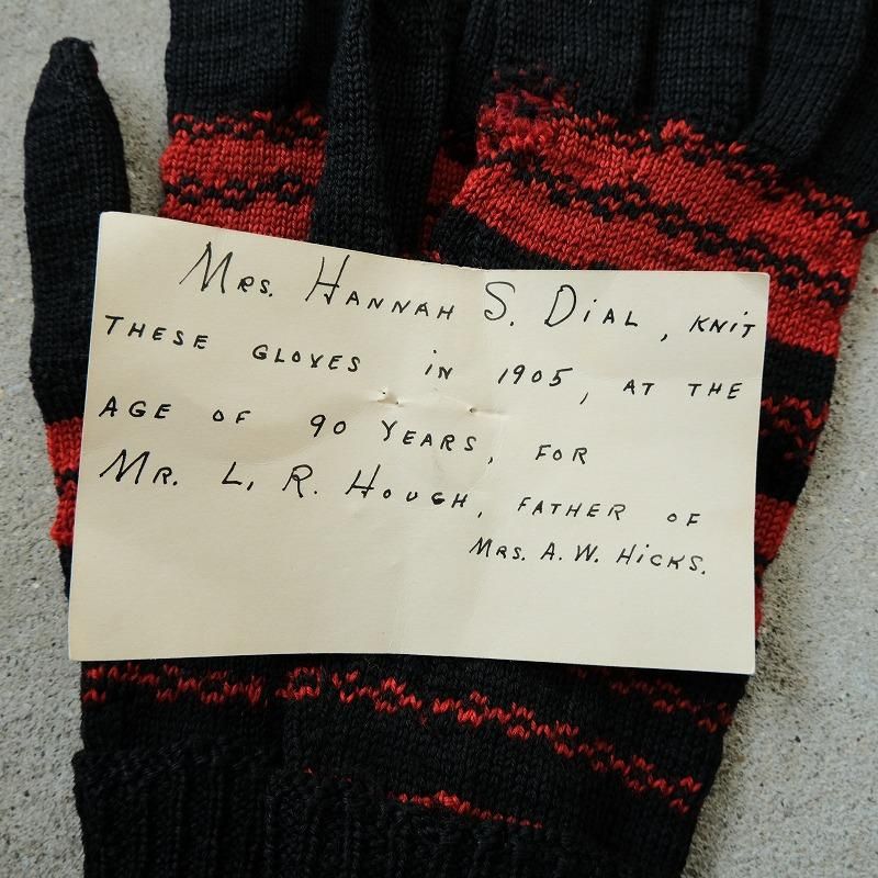 1900's KNIT GLOVES