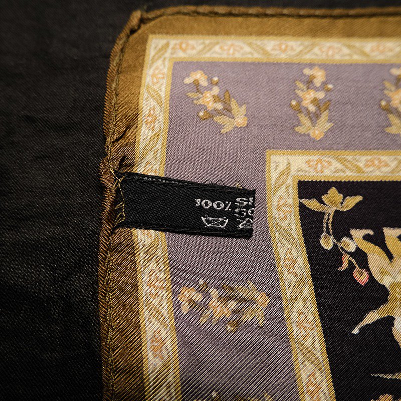 SALVATORE FERRAGAMO SILK SCARF