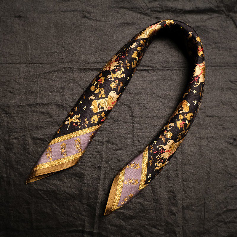 SALVATORE FERRAGAMO SILK SCARF