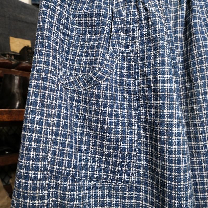 ANTIQUE INDIGO CHECK APRON