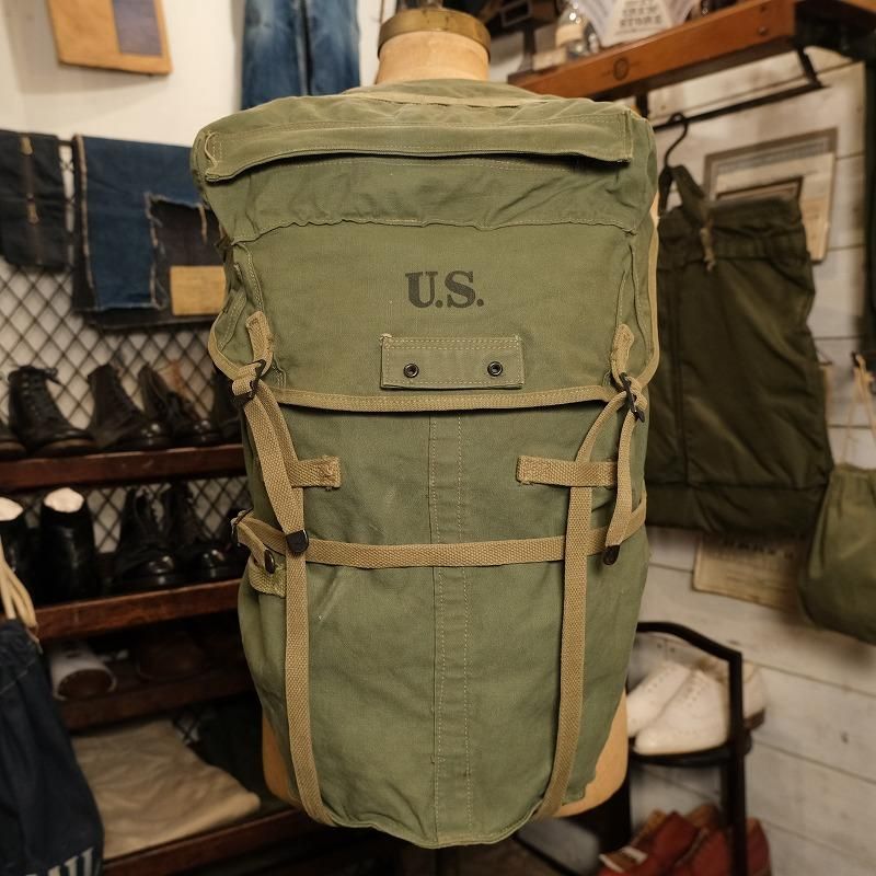 1940's U.S.ARMY M-1942 JUNGLE PACK - Cocky Crew Store 1940's U.S.ARMY M-1942 JUNGLE PACK - Cocky Crew Store