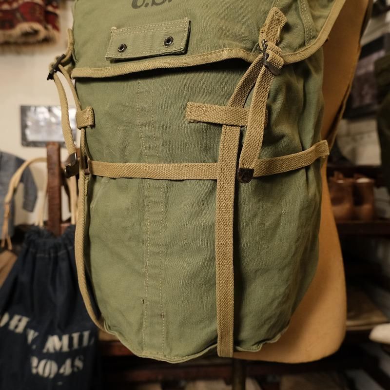 1940's U.S.ARMY M-1942 JUNGLE PACK