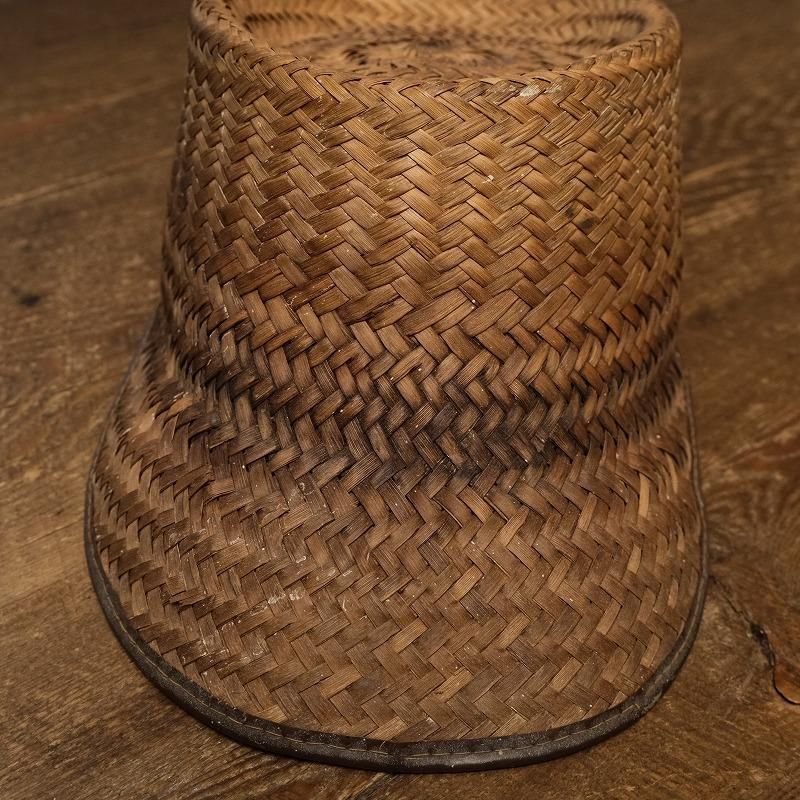 VINTAGE STRAW CAP