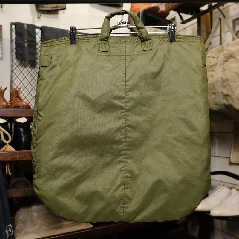 1970's U.S. AIR FORCE HELMET BAG