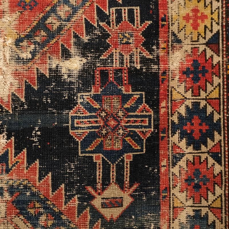 1900's ANTIQUE CAUCASIAN RUG