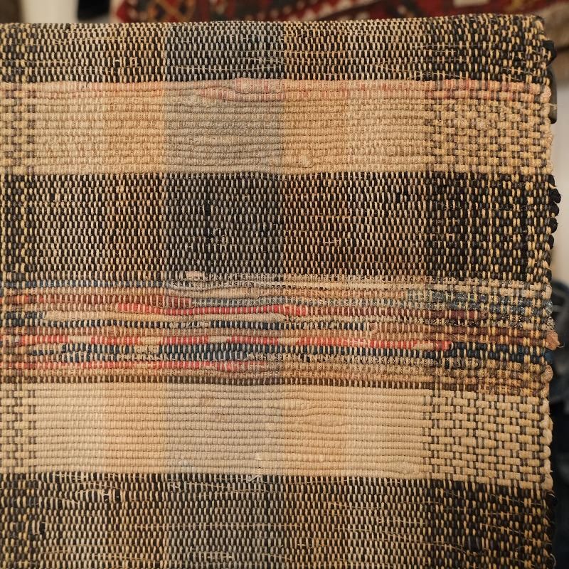 1920's ANTIQUE DANBOLOOM RUG