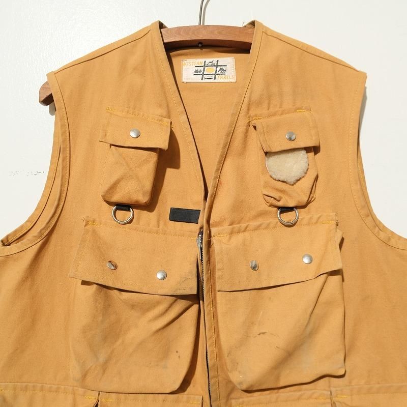 1970's WESTERN TRAILS HUNTING VEST