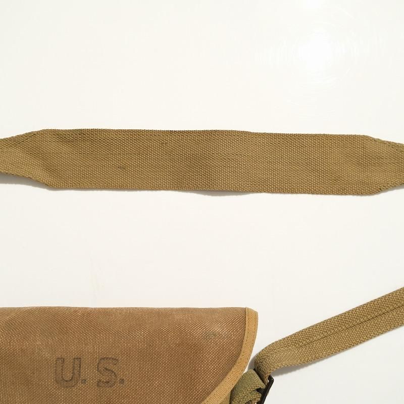 1940's WW2 THOMPSON SUBMACHINE DRUM MAGAZINE POUCH