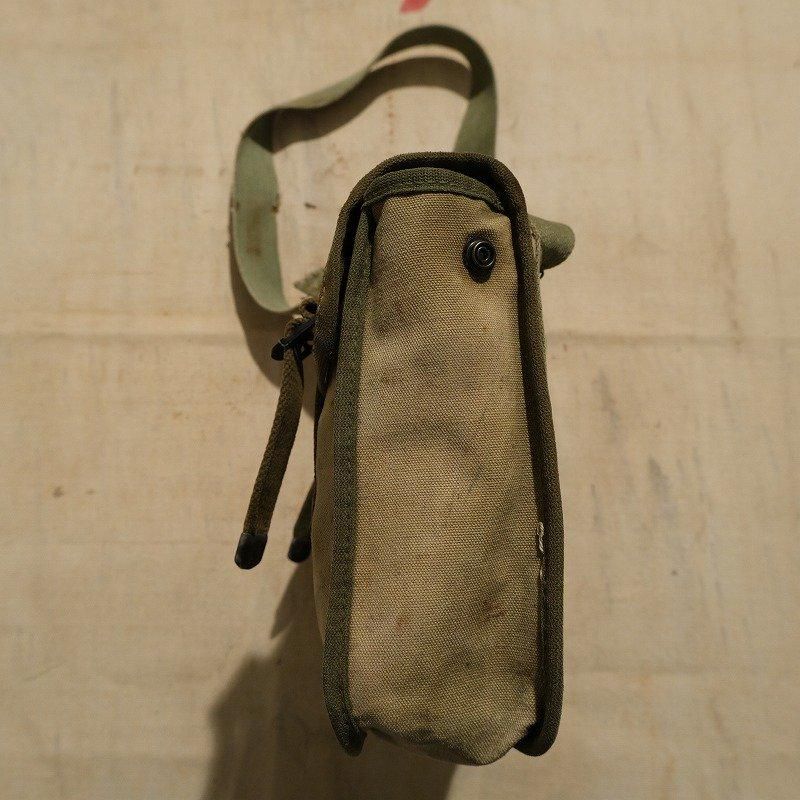 1940's U.S.N. MEDICAL KIT BAG