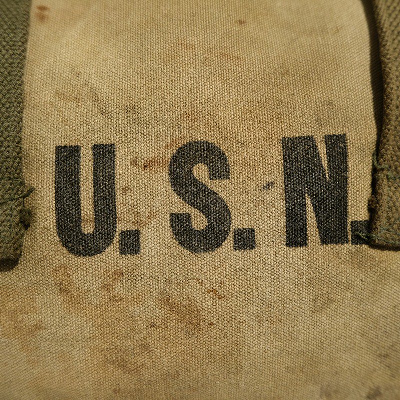 1940's U.S.N. MEDICAL KIT BAG