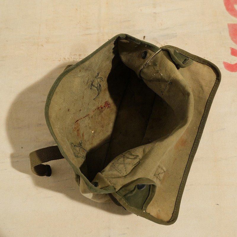 1940's U.S.N. MEDICAL KIT BAG