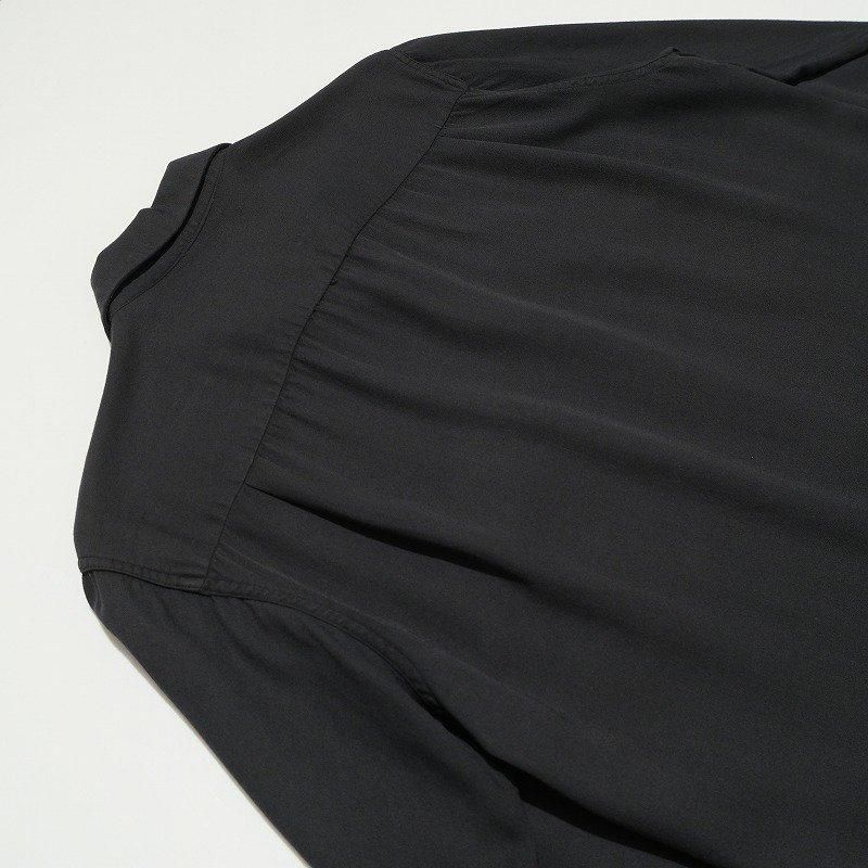 1950's ARROW BLACK RAYON BOX SHIRT