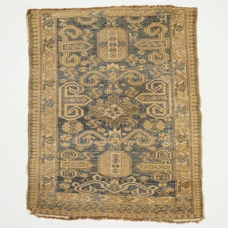 1900's ANTIQUE CAUCASIAN RUG