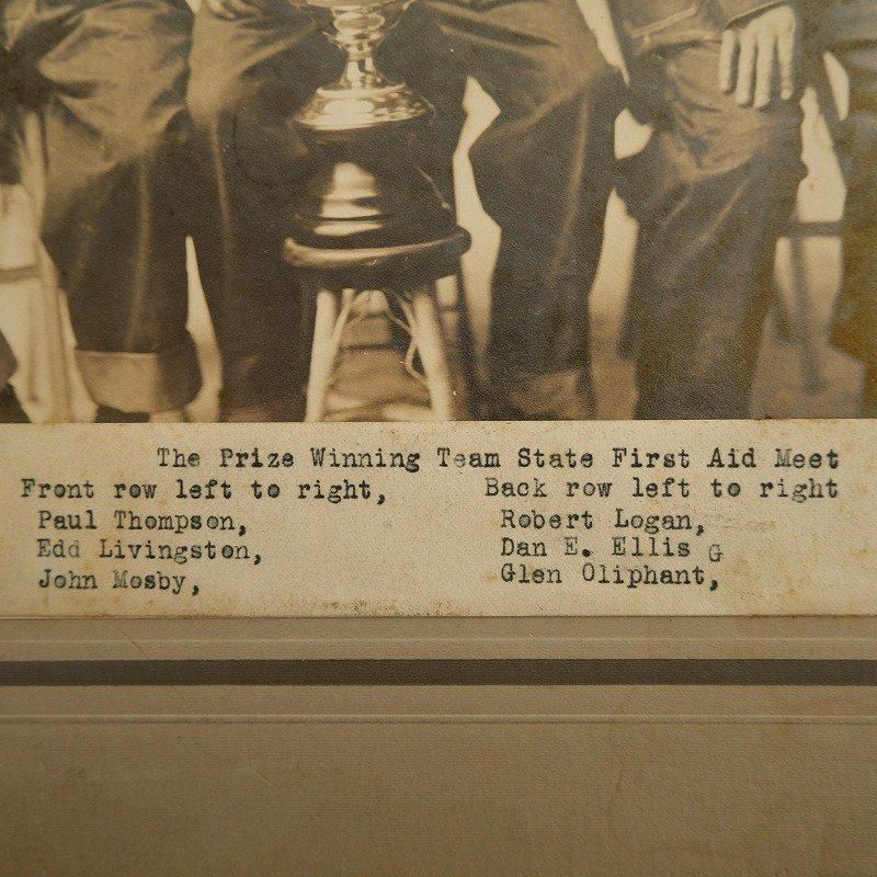 1910's WORKER PHOTO