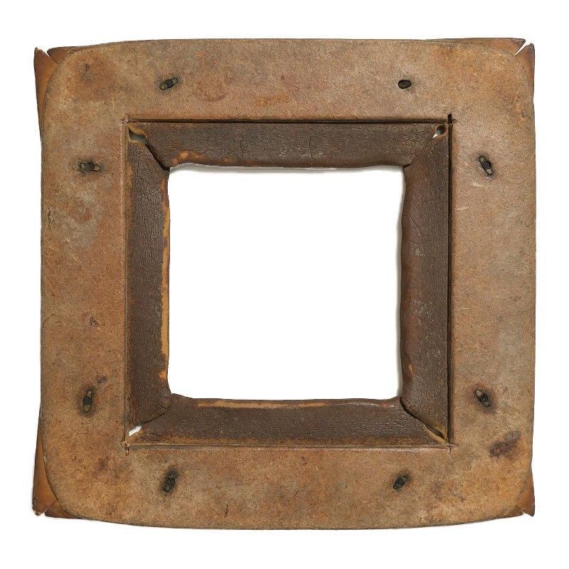 VINTAGE OBJECT