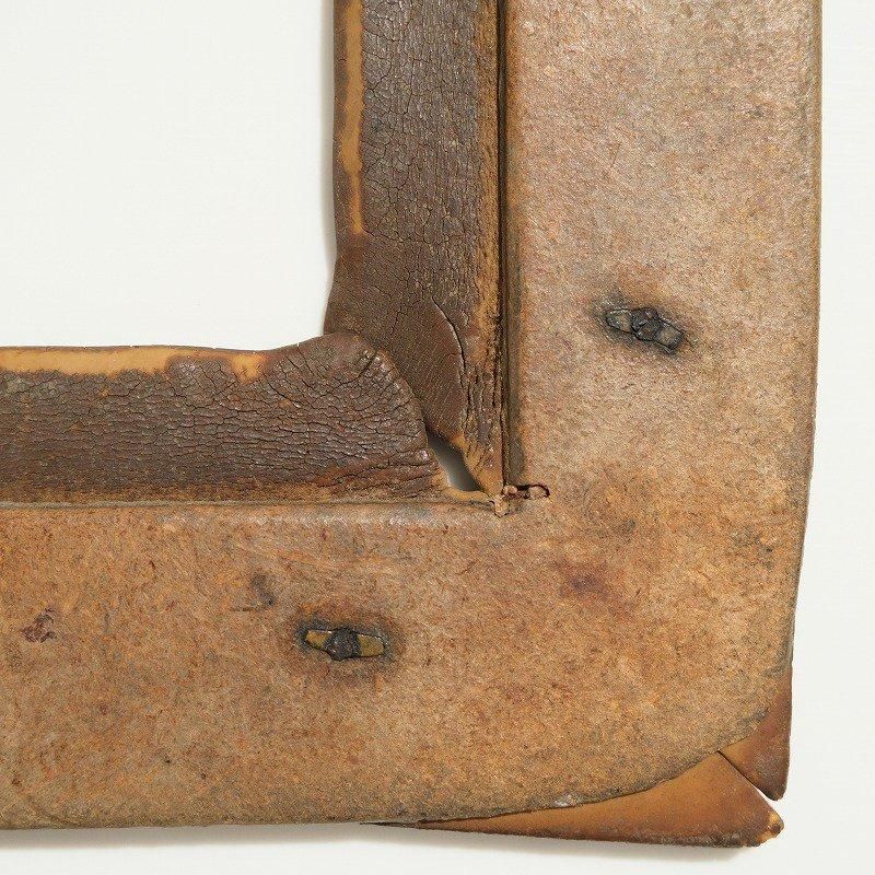VINTAGE OBJECT
