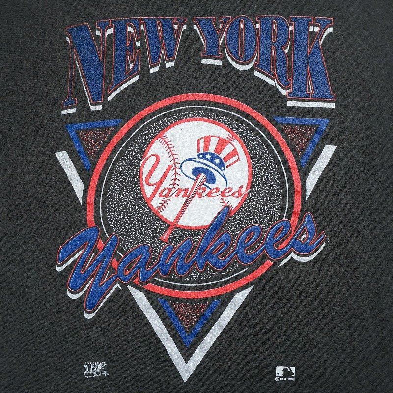 1990's NEW YORK YANKEES T-SHIRT