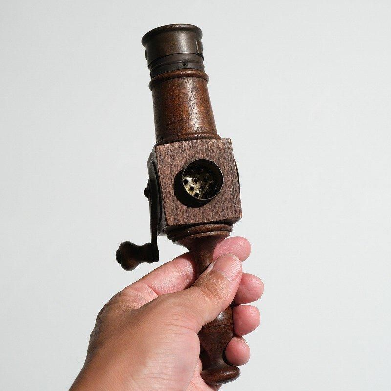 1860's ANTIQUE TREEN PEPPER MILL