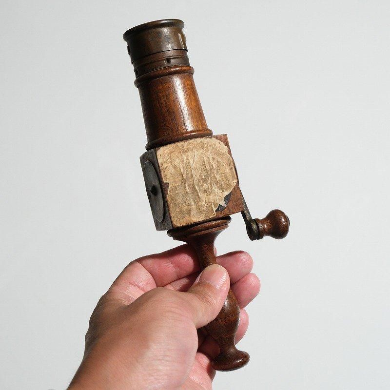 1860's ANTIQUE TREEN PEPPER MILL
