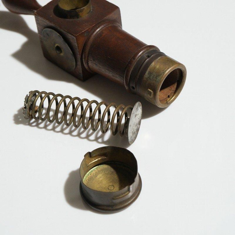 1860's ANTIQUE TREEN PEPPER MILL