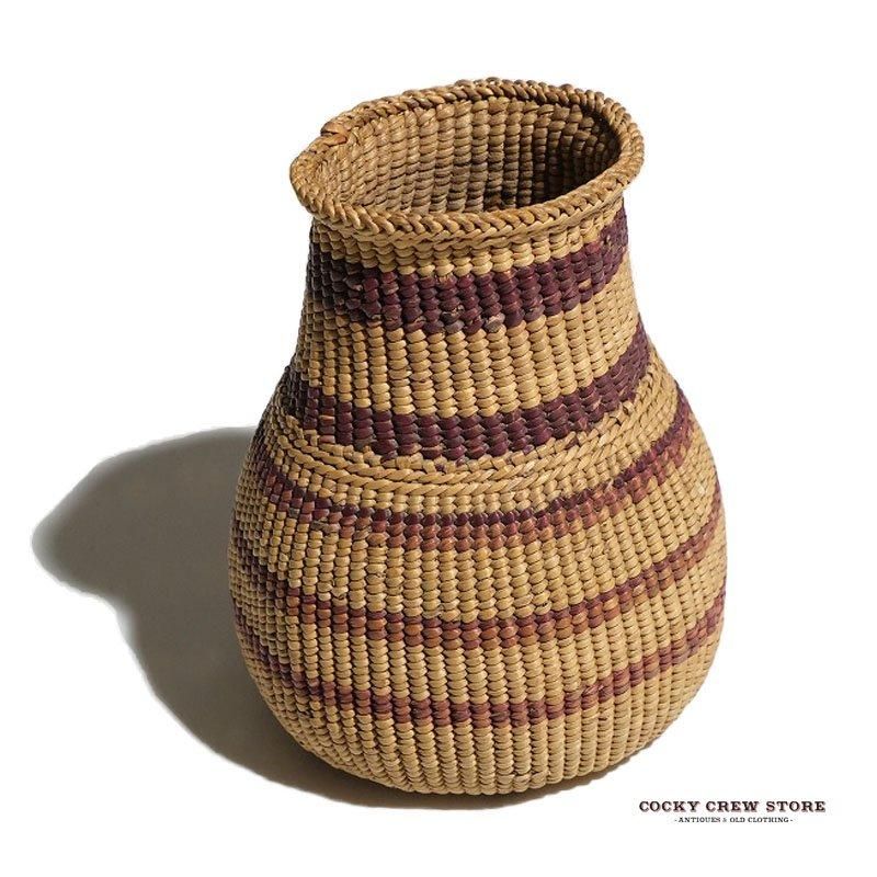 1940's NAVAJO BASKET