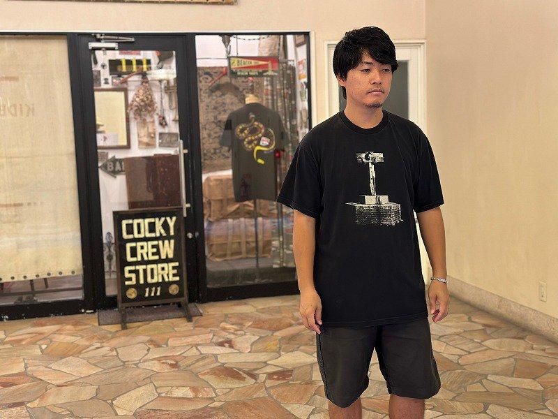 2000's A MAN IN GALLOWS T-SHIRT