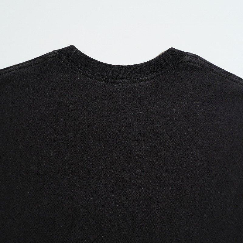 2000's A MAN IN GALLOWS T-SHIRT