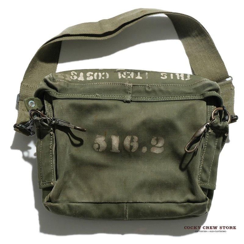 1950's U.S.MILITARY SHOULDER KIT BAG