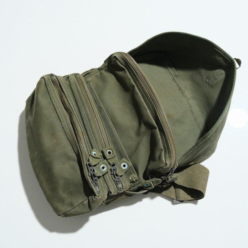 1950's U.S.MILITARY SHOULDER KIT BAG