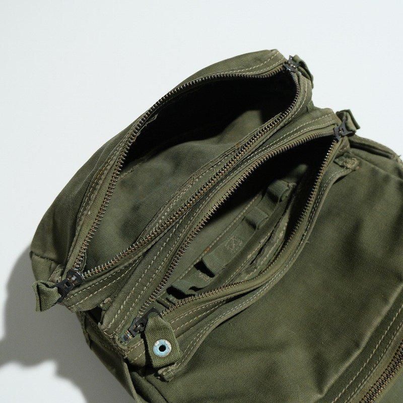 1950's U.S.MILITARY SHOULDER KIT BAG