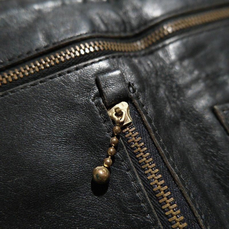 VINTAGE LEATHER PURSE