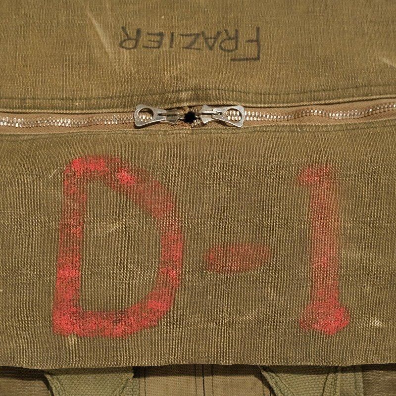 1940's U.S. AVIATOR'S KIT BAG
