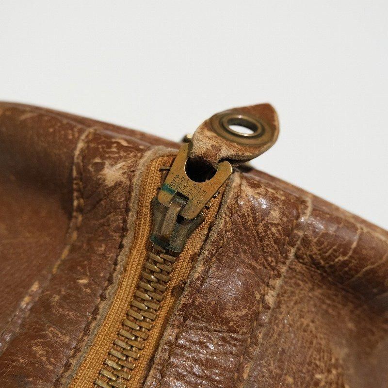 1920's TALON HOOKLESS LEATHER BOSTON BAG