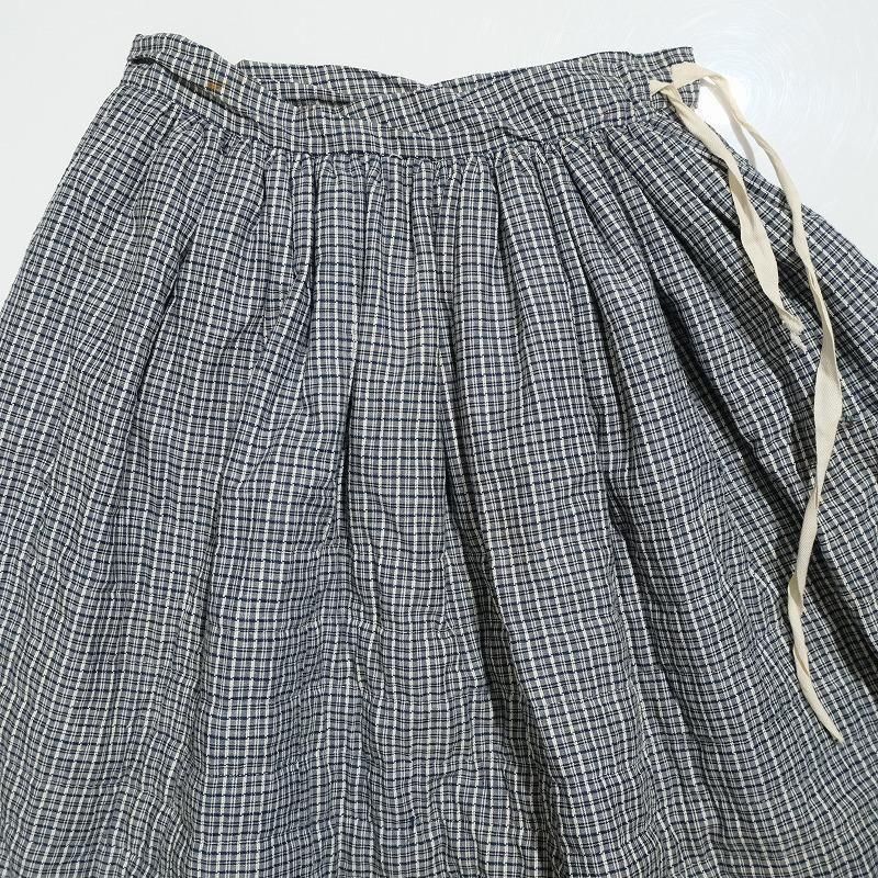 1900's ANTIQUE QUILT SKIRT