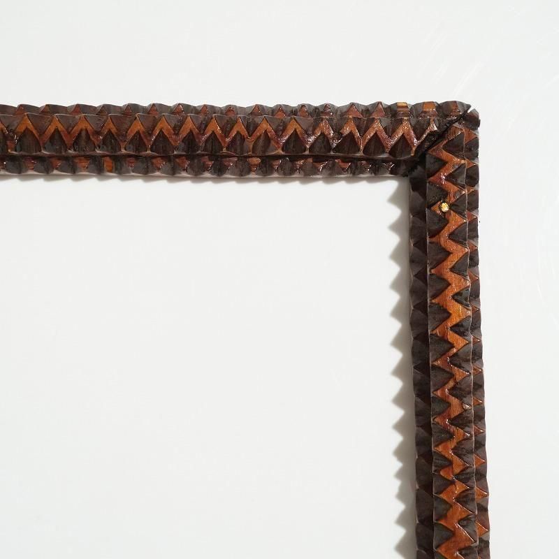 ANTIQUE WOODEN FRAME