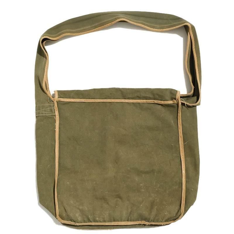 1940's CANVAS SHOULDER BAG