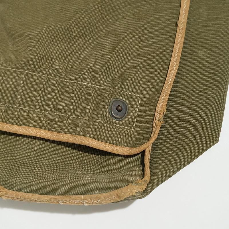 1940's CANVAS SHOULDER BAG